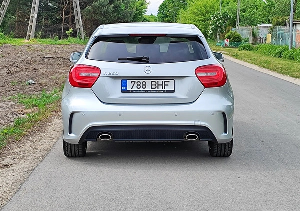Mercedes-Benz Klasa A cena 62999 przebieg: 190000, rok produkcji 2012 z Marki małe 106
